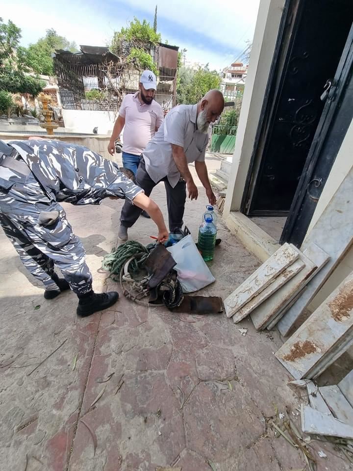 توقيف سوريين داخل جبانة باب الرمل من قبل حراس الجبانة