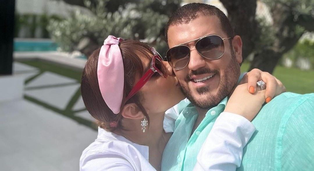 أصالة تردّ على خبر انفصالها عن زوجها: "الحمدلله على سلامتك "(صورة)