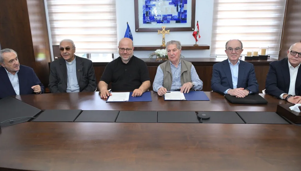 الجميّل ومكرزل يطلقان مشروعاً أكاديمياً رائداً... رصيد "بيت المستقبل" الفكري في جامعة الروح القدس