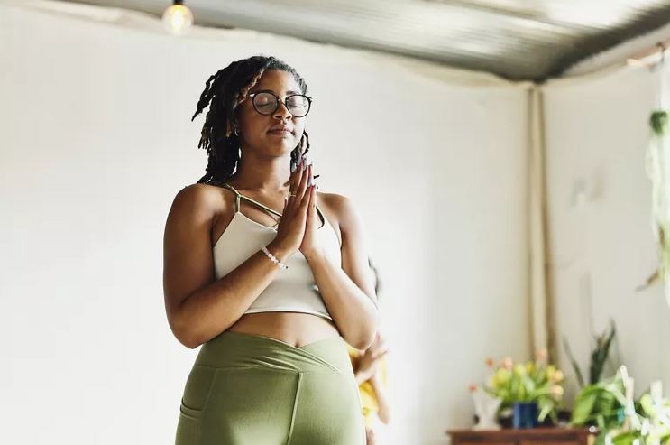 تقلّل التوتّر وترفع الوعي الذاتيّ... ماذا نعرف عن اليقظة الذهنيّة؟