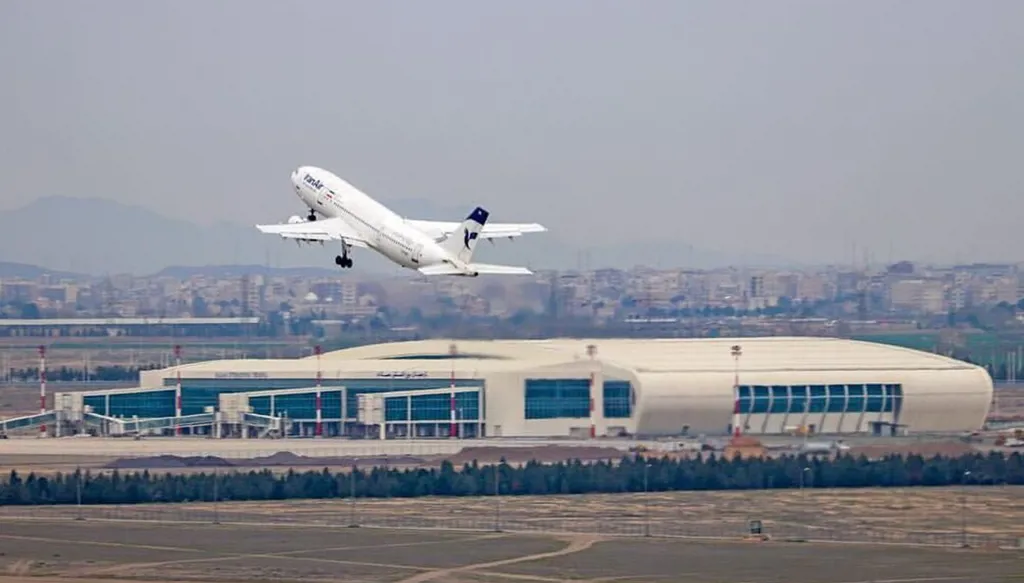 مطار الإمام الخميني يستأنف السبت رحلاته إلى مسقط وإسطنبول