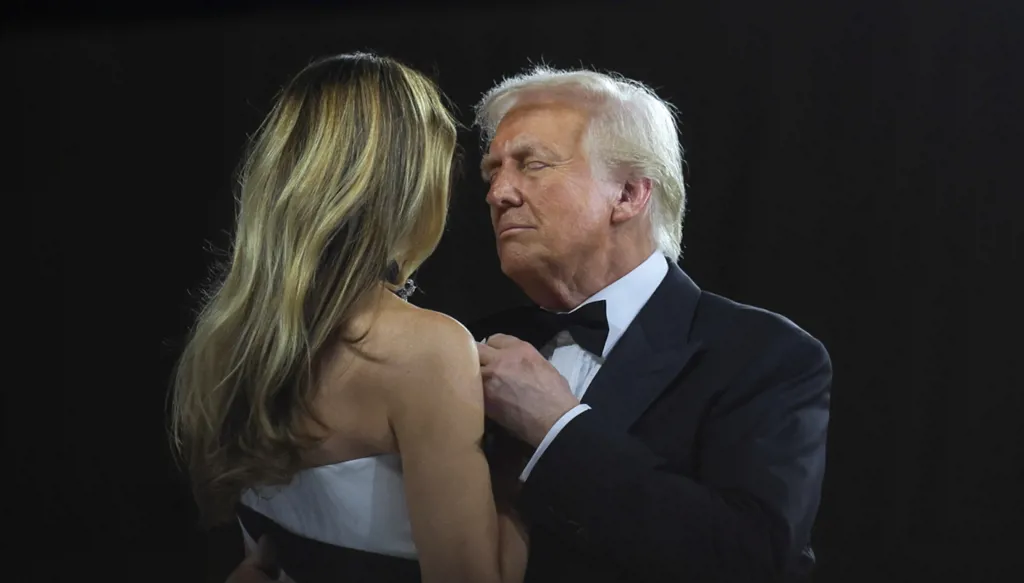 ترامب يغرد بالذكرى الـ20 لزواجه... وينشر صورة من الزفاف