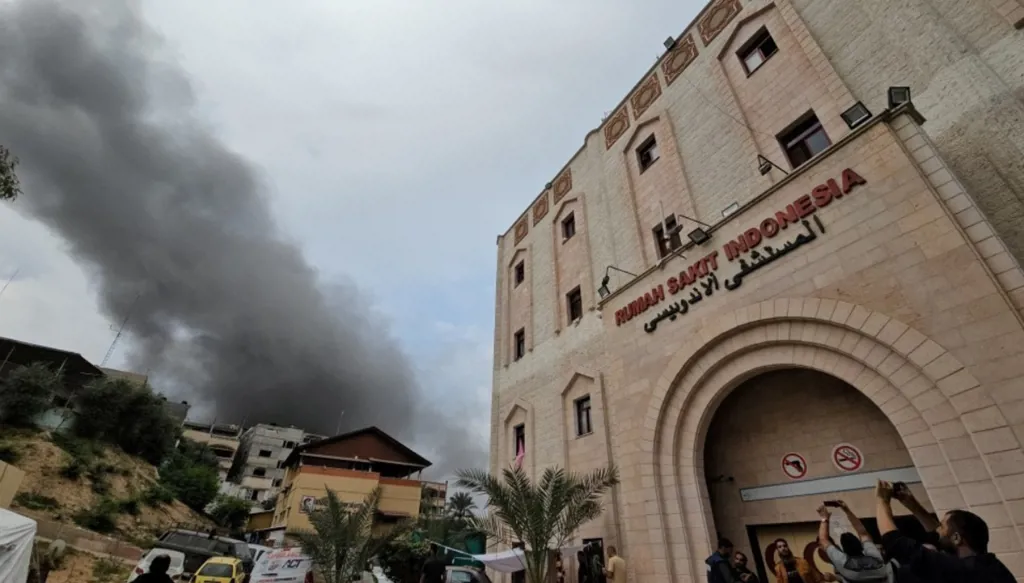 شمال غزة... إسرائيل تواصل الضغط على المستشفيات بإجبار مرضى "الإندونيسي" على إخلائه