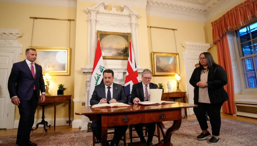 العراق وبريطانيا يتفقان على حزمة تجارية بقيمة 12.3 مليار جنيه إسترليني