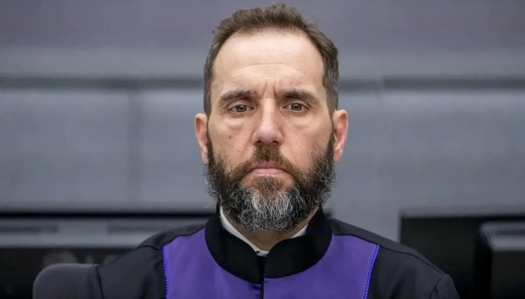 حقق في قضايا لترامب... استقالة ممثل ادعاء من وزارة العدل