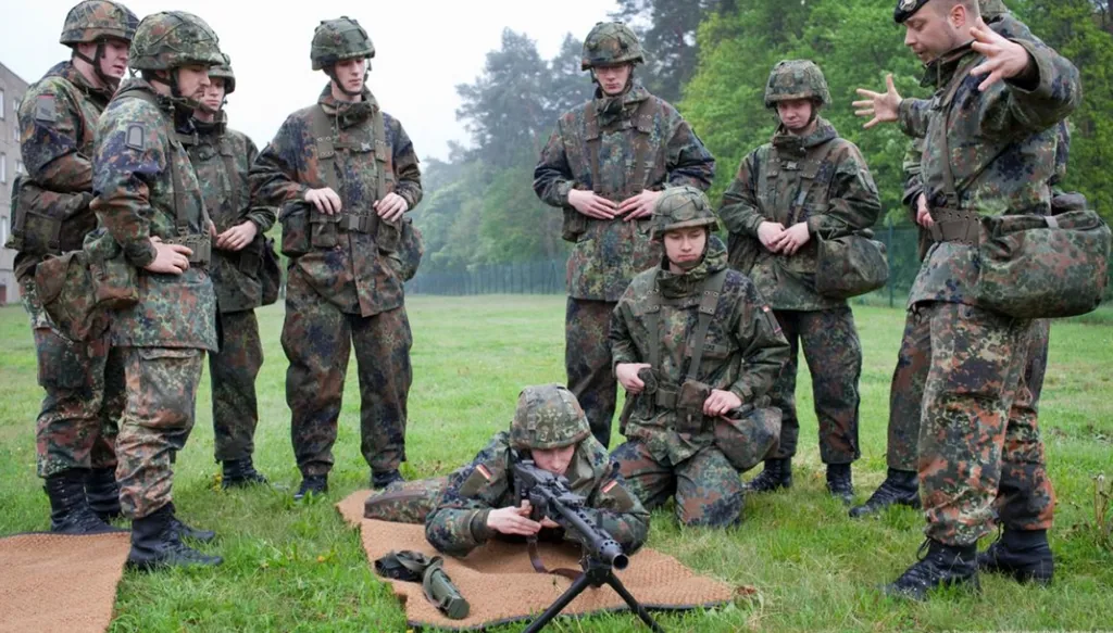 ألمانيا توافق على ميزانية قياسية بأكثر من 20 مليار يورو لتحديث جيشها