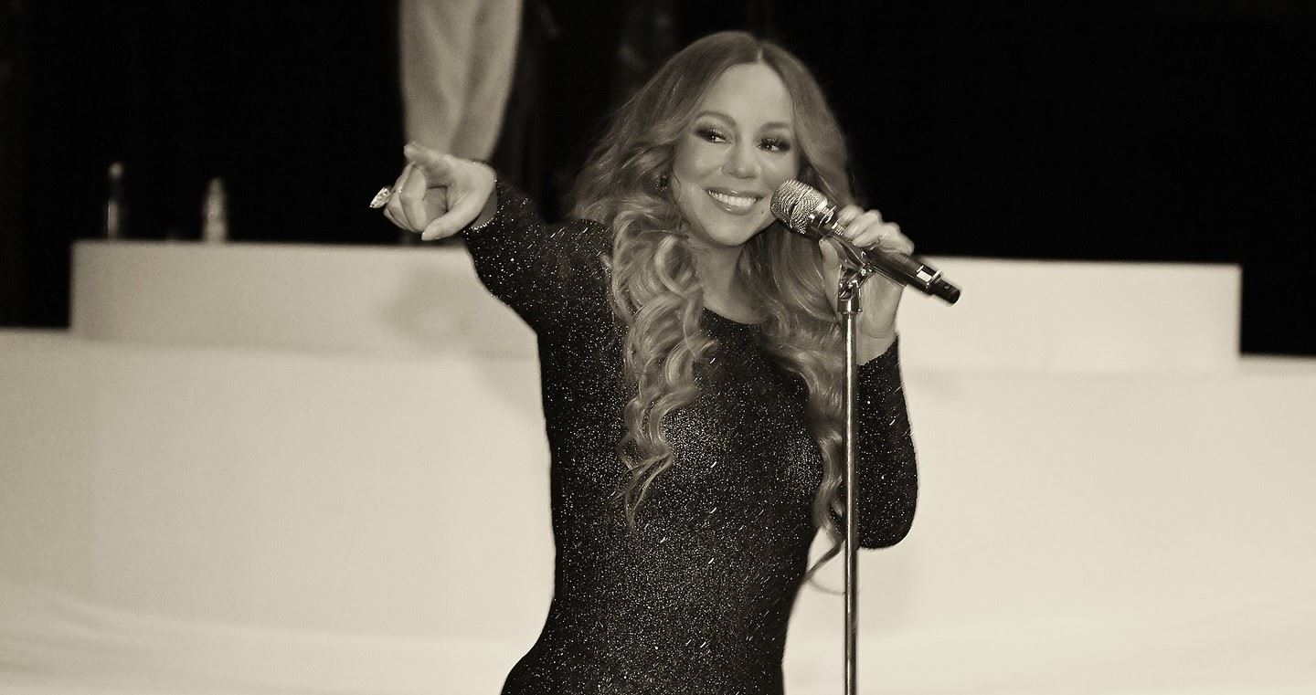 ماريا كاري تُفجع بوفاة والدتها وشقيقتها في يوم واحد: تحطّم قلبي