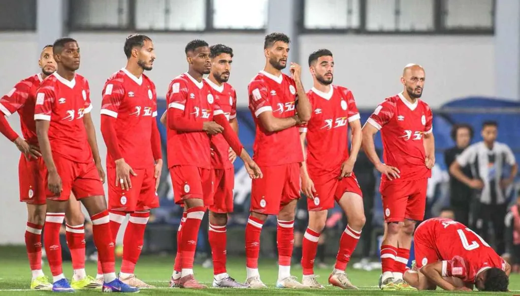 إحراق مبنى حكومي وإصابات بعد مباراة الاتحاد طرابلس والسويحلي مصراتة في ليبيا (فيديو)