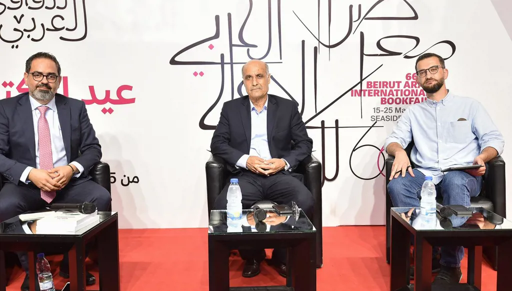 زخّور يوقع كتابه الجديد..."سوريا: الفدرالية من العهد الفيصلي إلى الفدرالية التوافقية"