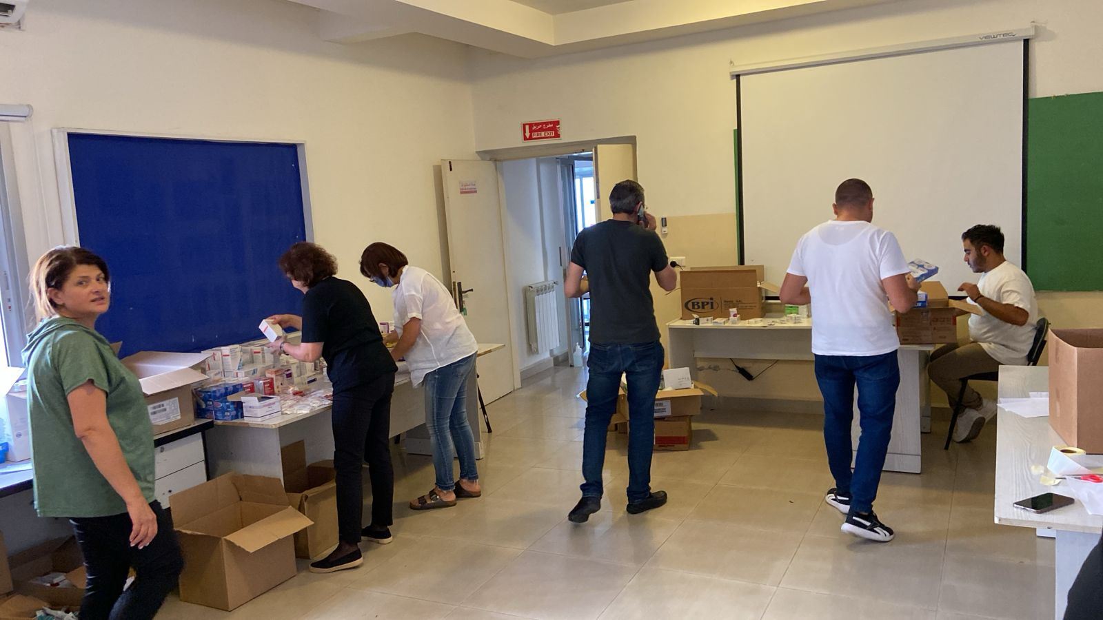 بالصور- الشمال يحتضن النازحين من الجنوب والبقاع... عشرات المدارس تفتح أبوابها وسط تكاتف وطني