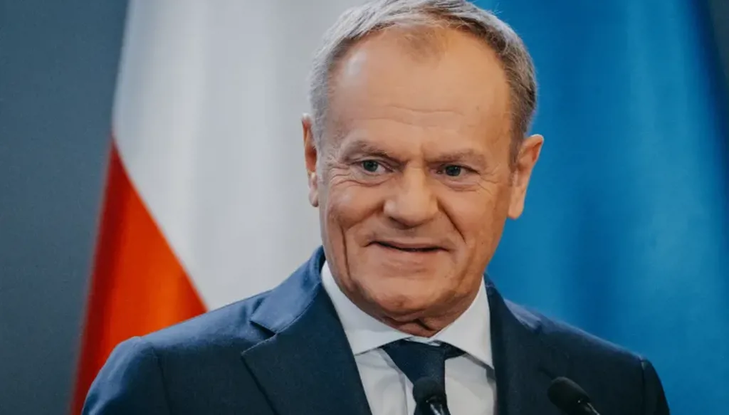 بولندا تدعو مواطنيها إلى مغادرة إيران فوراً