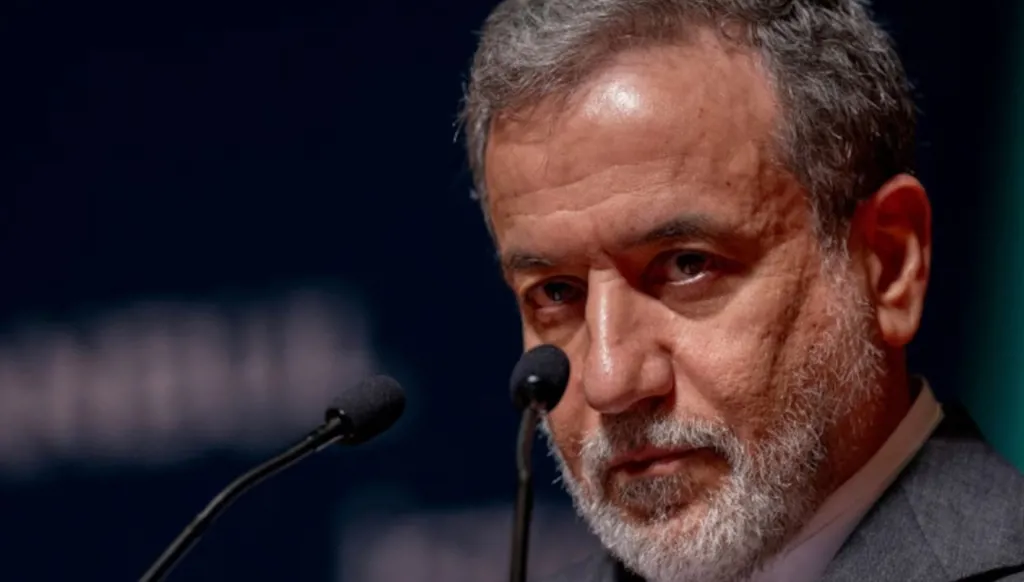عراقجي: نتنياهو يتباهى بجّر واشنطن إلى الحرب ضدّ إيران