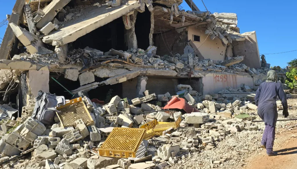 صباح "النهار": لبنان غارق في حروب القرون الوسطى... إعمارٌ "رهينة التفاوض" ومشاورات رئاسية مستمرة!