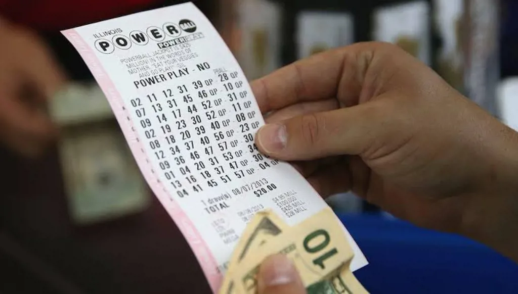 دخل السوق يبحث عن جدته.... فربح مليون دولار!