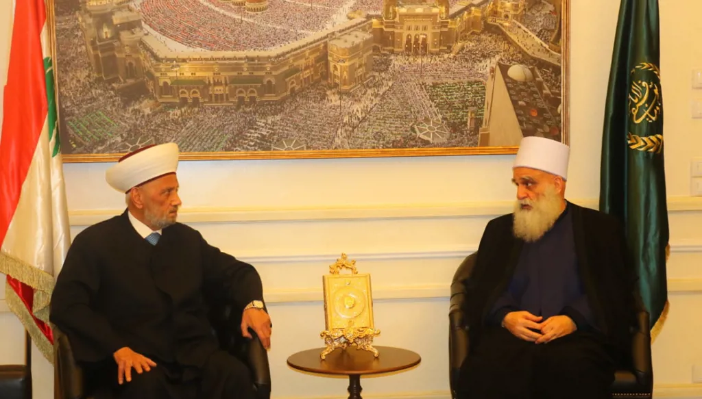 شيخ العقل ومفتي الجمهورية: لا للخطاب التحريضي ونعم لوحدة الكلمة والموقف