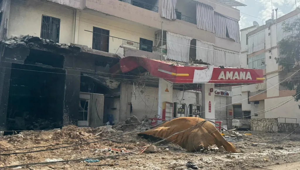 دمار في النبطية (سمير صباغ).