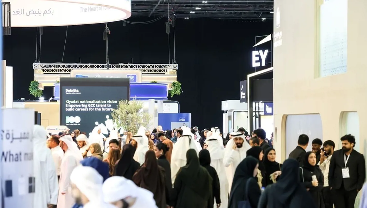 شركات إماراتية توسع فرص التوطين ببرامج تدريب تؤهل لوظائف المستقبل