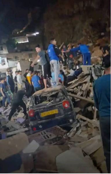 انهيار صخري في وهران (وكالات)