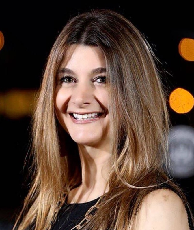 بِتِّي توتل المثلَّثةُ المواهب