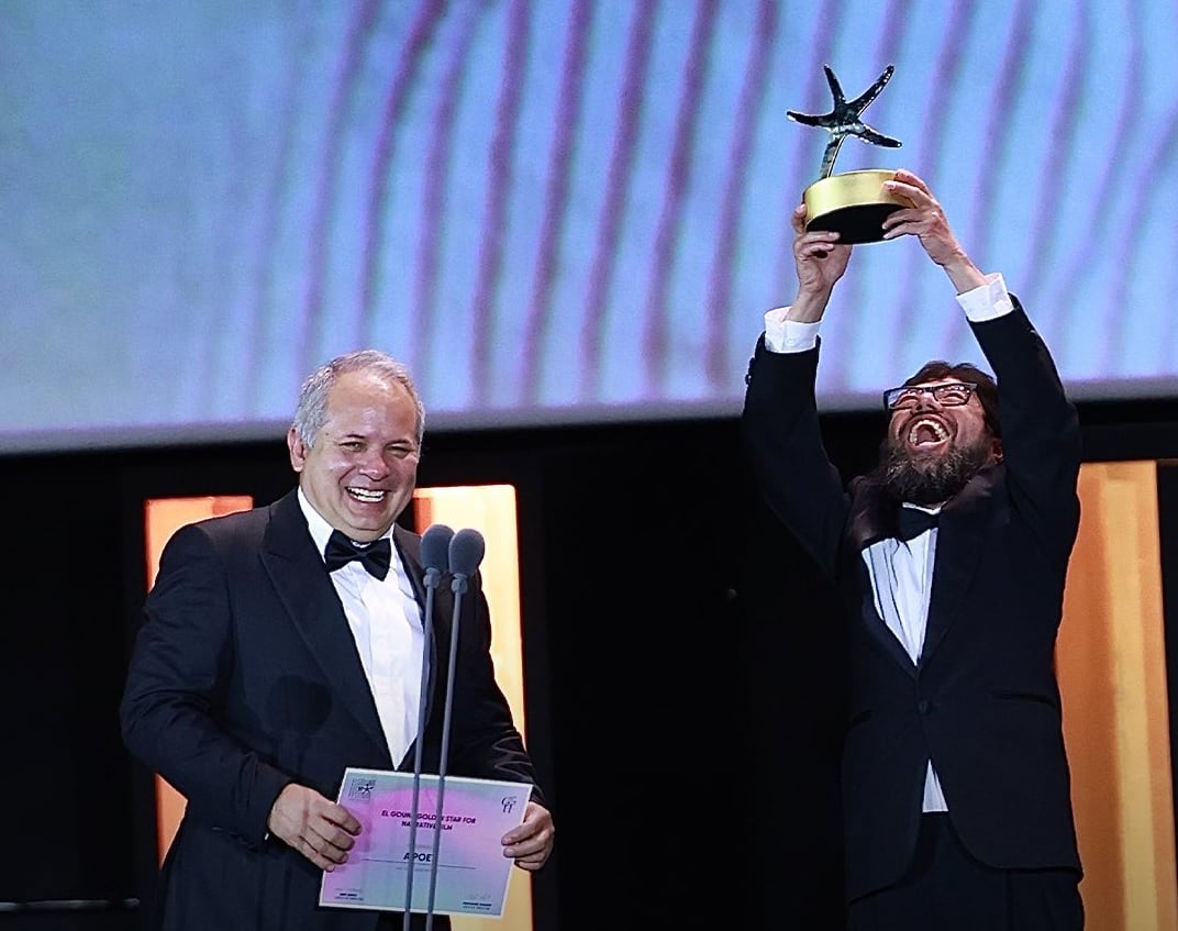 روس خلال فوز الفيلم في الجونة. 