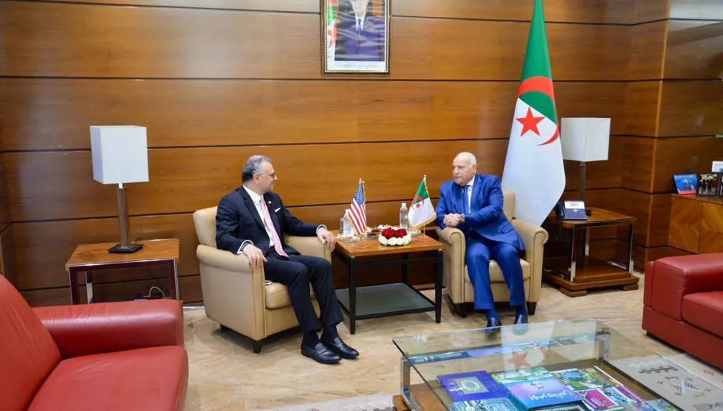 الجزائر وواشنطن تجددان التزامهما بالشراكة الاستراتيجية وتوسيع التعاون