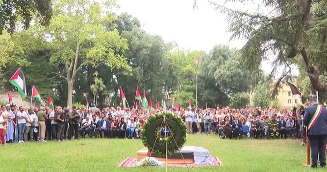 تشييع مرح أبو زهري في بيزا الإيطالية (اكس)