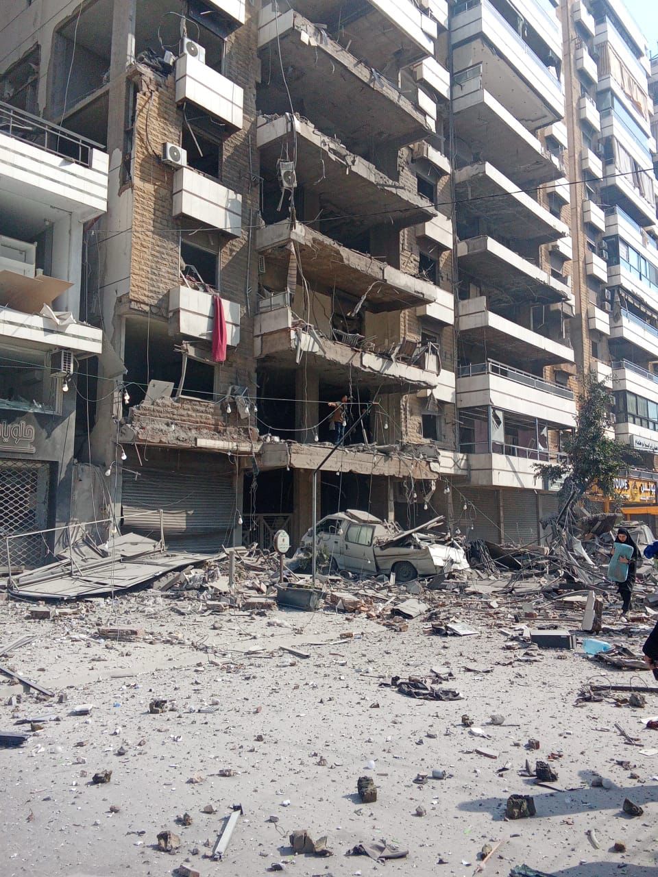 الغارة على الضاحية (إكس).