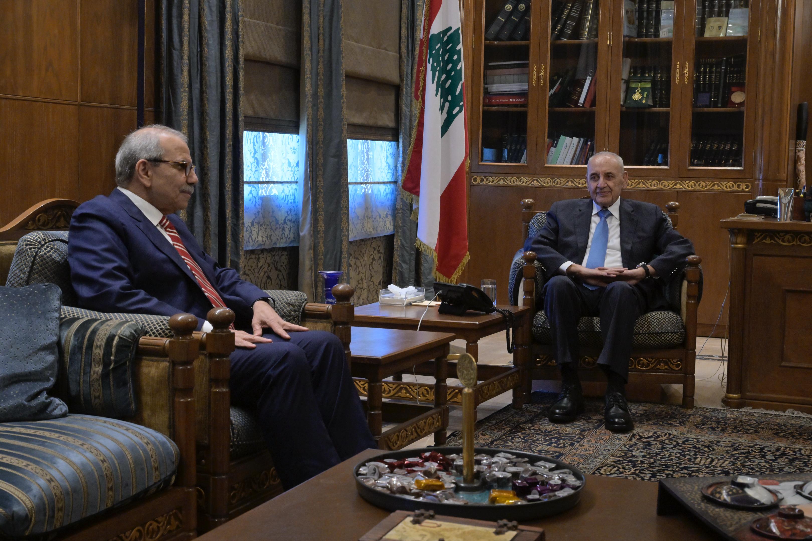 بري وسلام (نبيل اسماعيل).