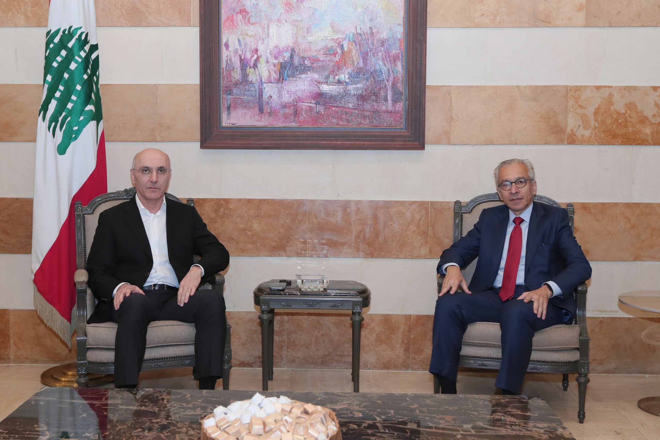 أحمد الحجار وعامر البساط (وزارة الداخلية).