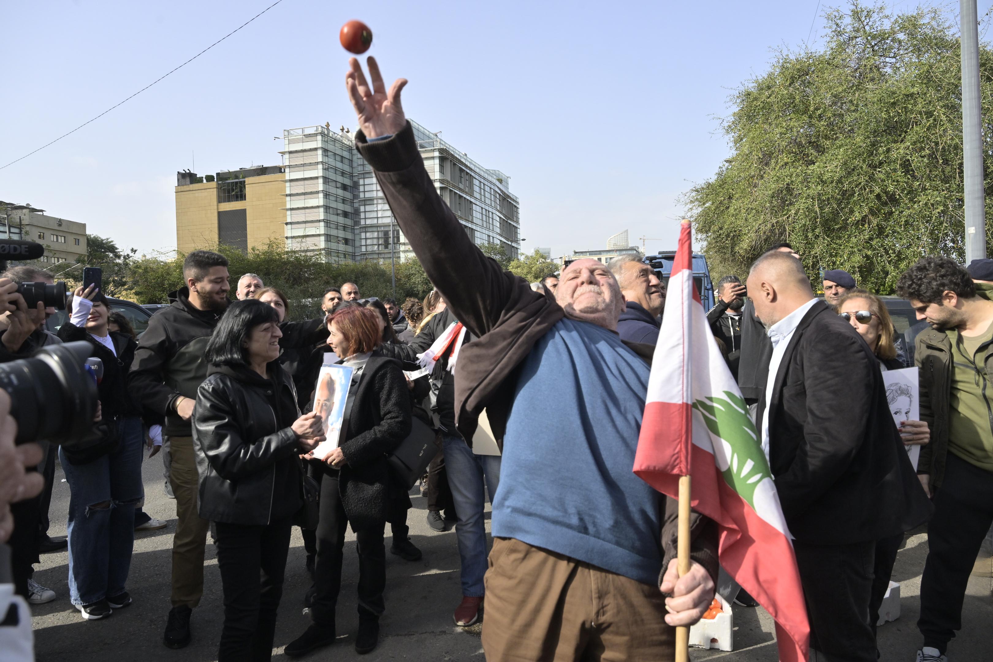 3ef8c5472c584d80a7f5a15a2ddd2214_114341.