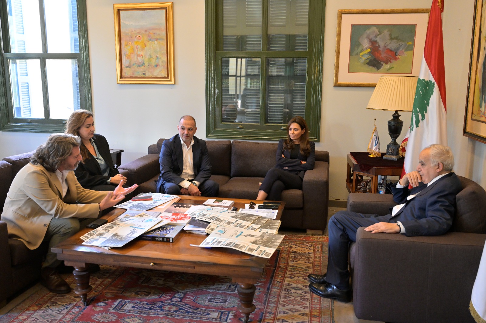 وفد النهار مع غسان سلامة (نبيل اسماعيل).