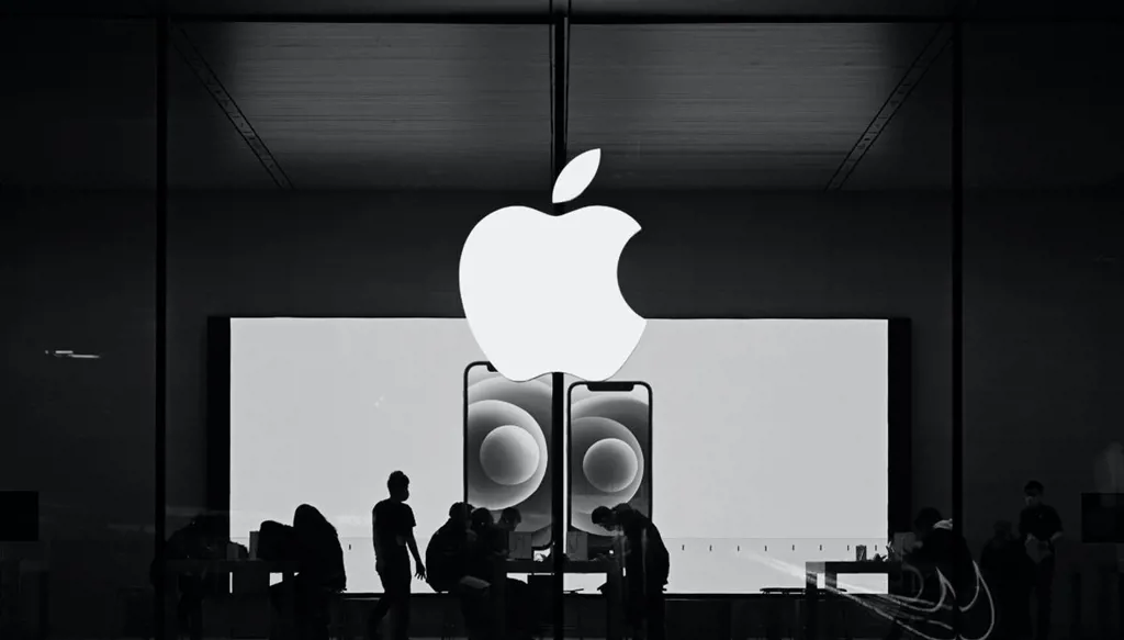 "أبل" في 2025: النّجاحات والإخفاقات