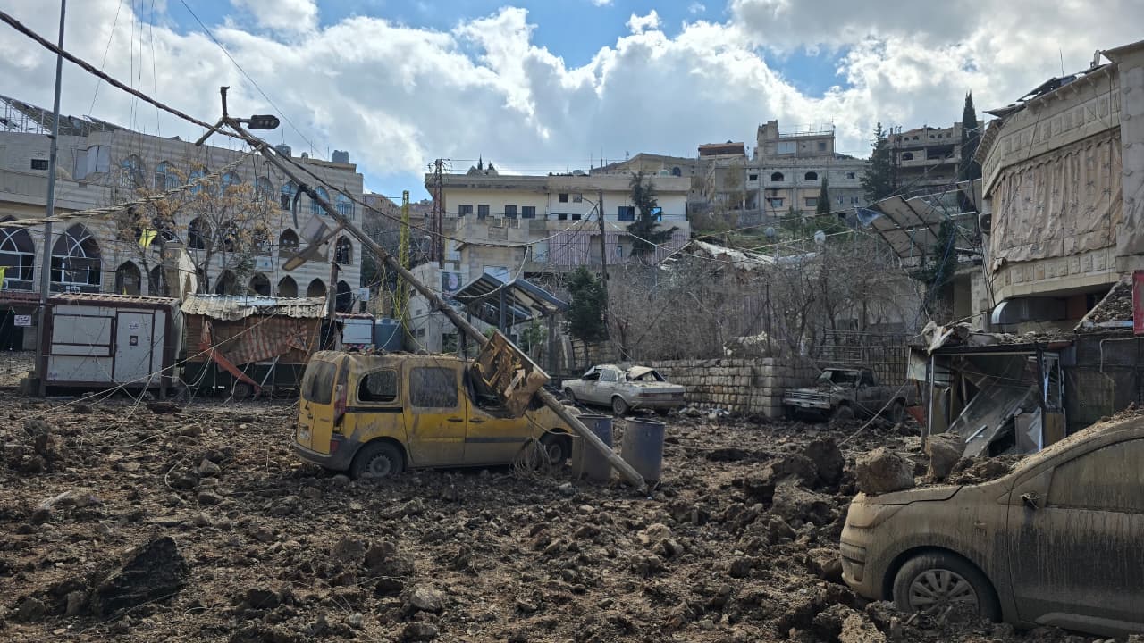 آثار الدمار في النبي شيت (النهار) 