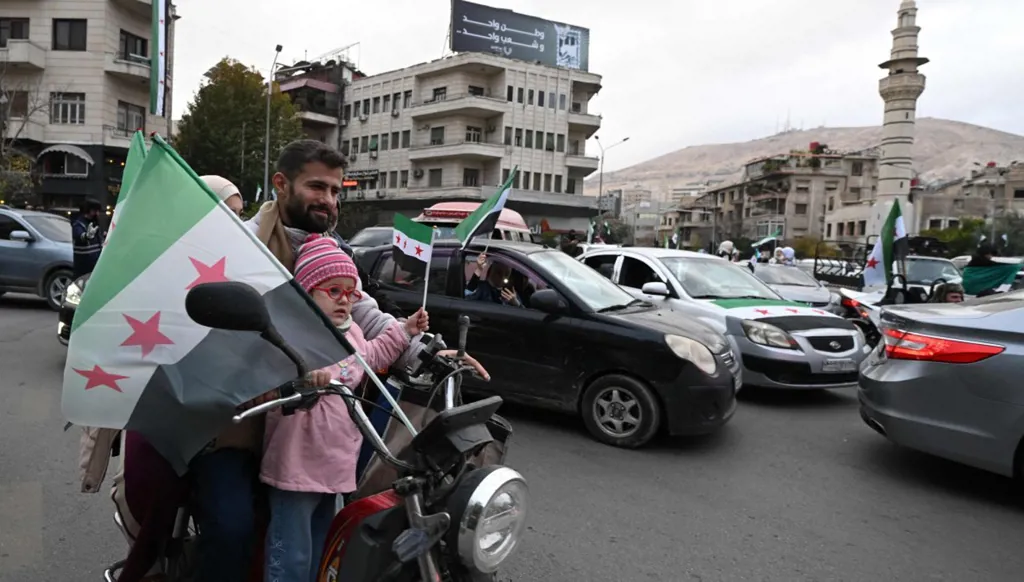 سوريا الجديدة... هل يتقدّم الولاء على الكفاءة؟