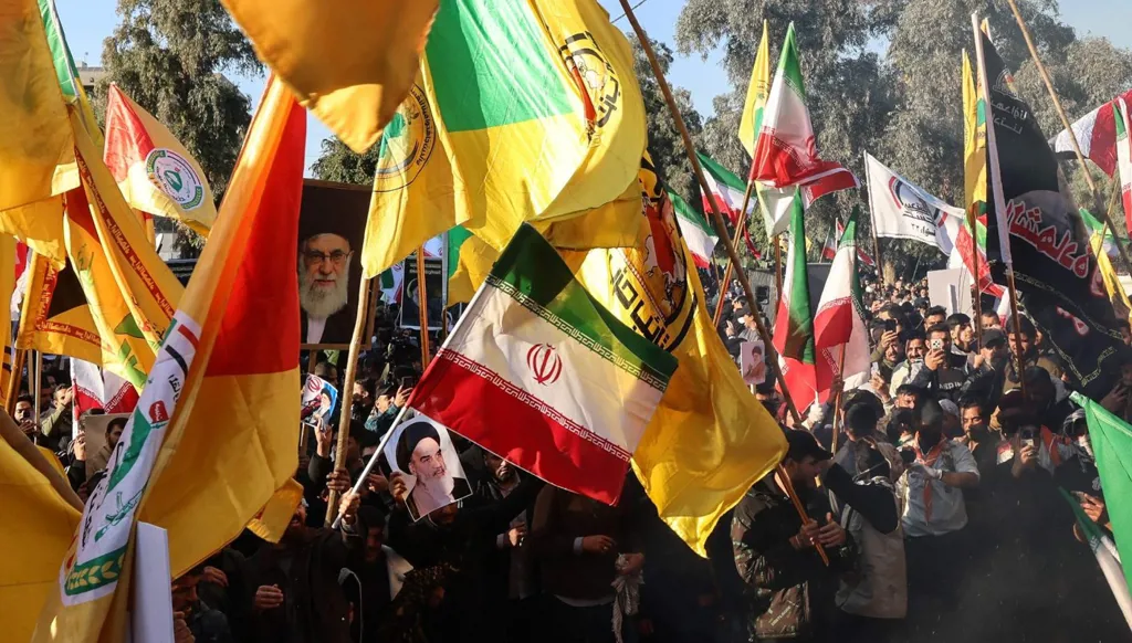 تحذيرات متصاعدة في العراق: هل تستهدف الفصائل الموالية لإيران القوات الأميركية؟