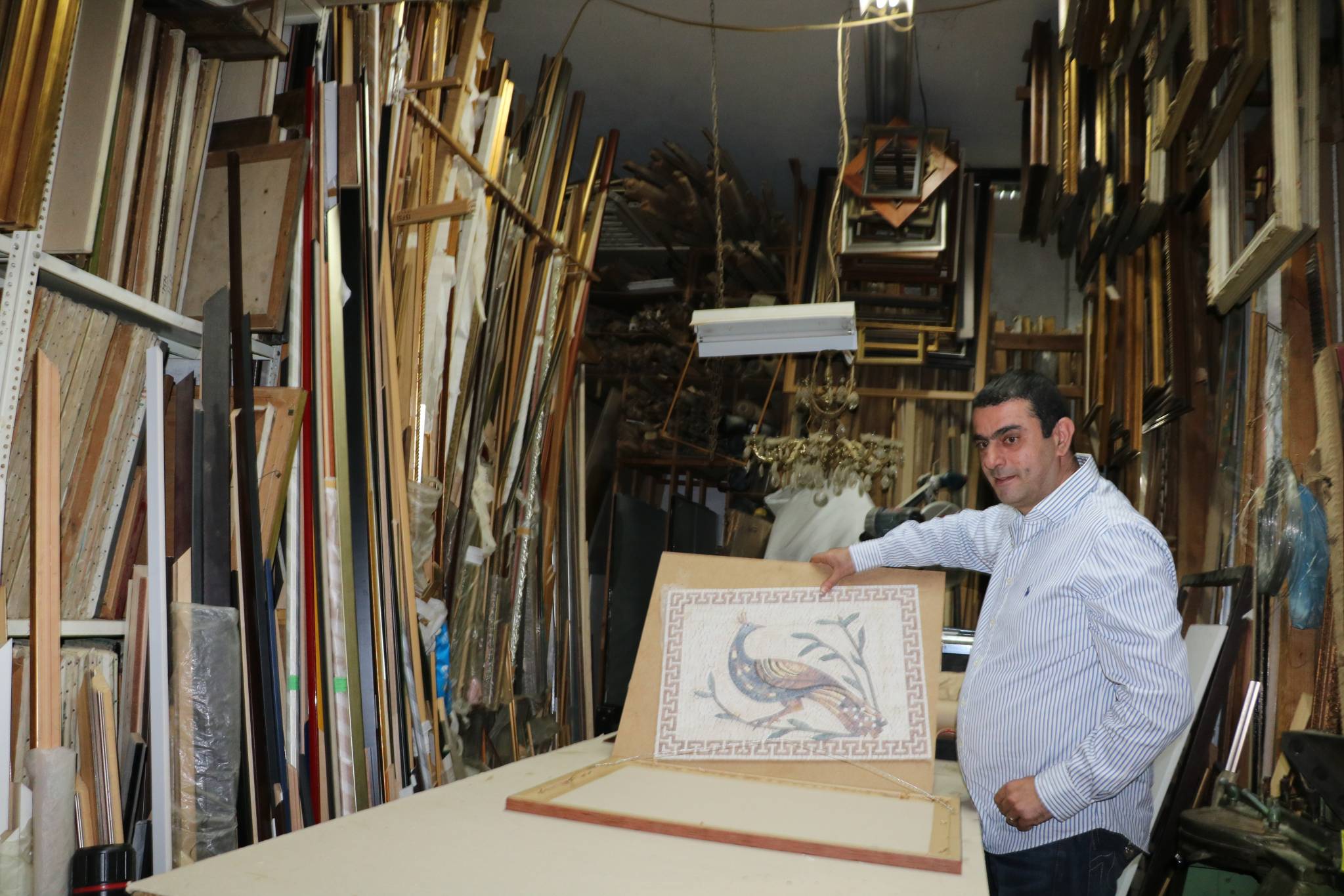 لوران صاحب غاليري طبّال: "كل شي حلو بهالدّني بيتبروَز"