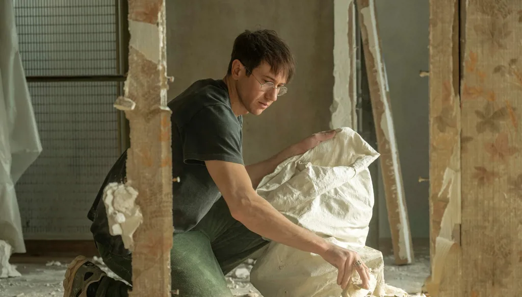 حين تنتصر الروايةُ والسينما للكتابةِ هويةً للفرد