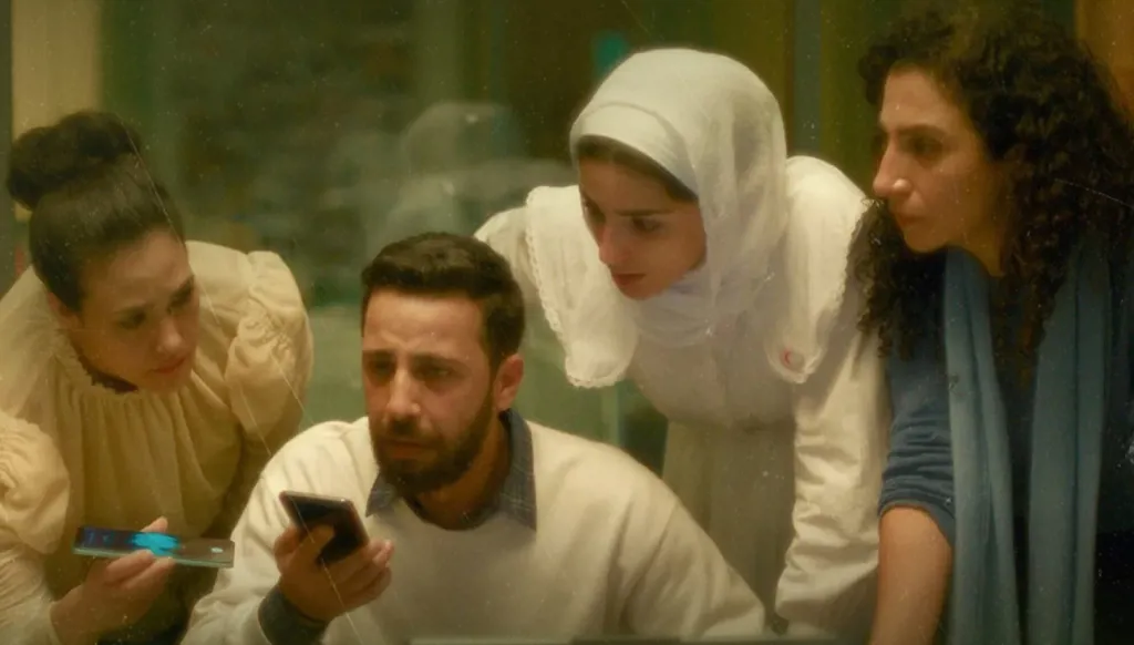 "صوت هند رجب" يختتم "القاهرة السينمائي"... أفلام تُكرَّم وأخرى تُشعل النقاش