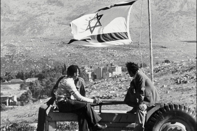 An archive photo dated 20 March 1978 showing Israeli soldiers at the Litani River in southern Lebanon, following the first Israeli invasion of southern Lebanon. (AFP)