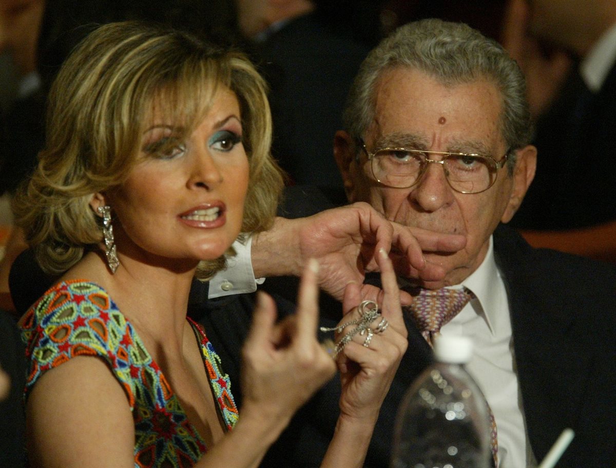 يوسف شاهين ويسرا. (سوشيال ميديا)