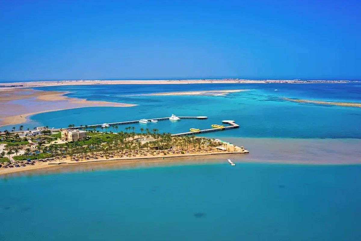 البحر الأحمر (وكالات)