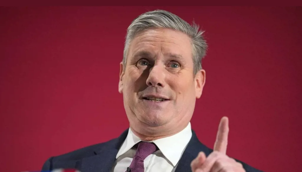 ستارمر: تغيير القيادة لن يكون في مصلحة بريطانيا