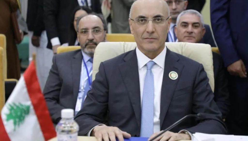 الحجار خلال انعقاد مجلس وزراء الداخلية العرب في تونس: لبنان لا يمكن أن يعيش خارج حضنه العربي