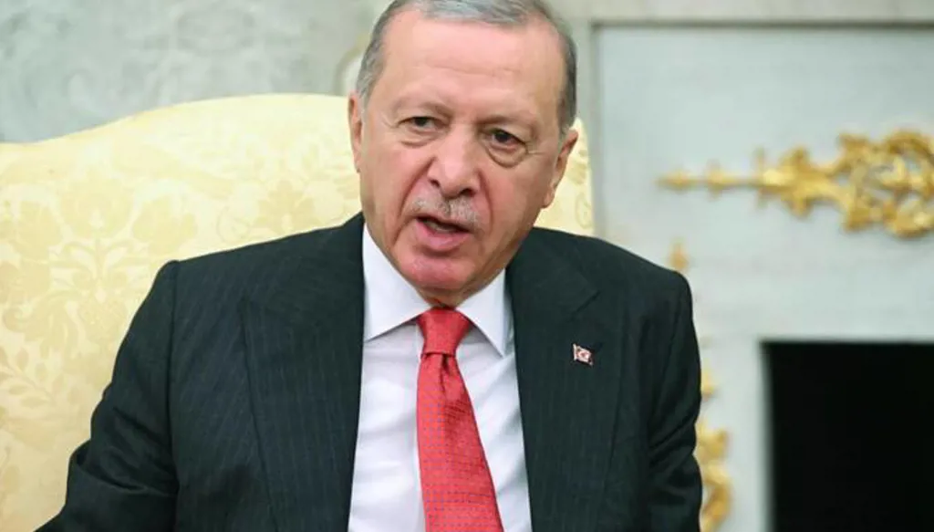 إردوغان إلى الدوحة سعياً لشراء مقاتلات "يوروفايتر"