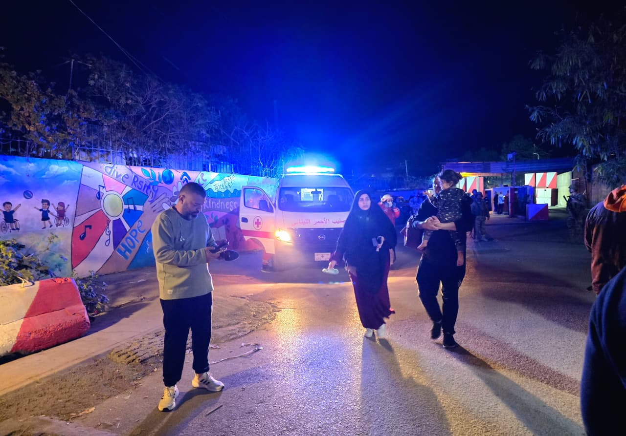 مخيم عين الحلوة (أحمد منتش)