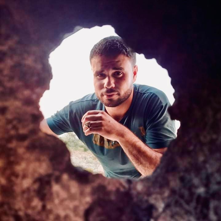 الروائي الفلسطيني محمد جبعيتي. (إنستغرام)