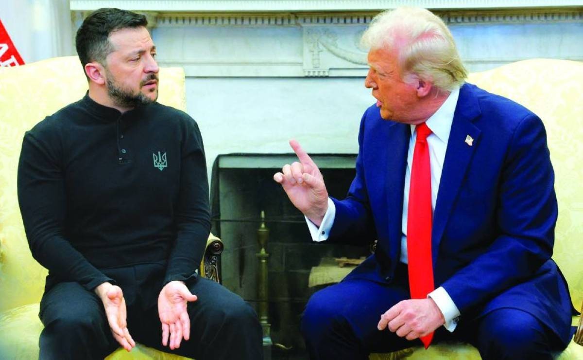 ترامب وزيلينسكي خلال لقاء سابق (أرشيفية)