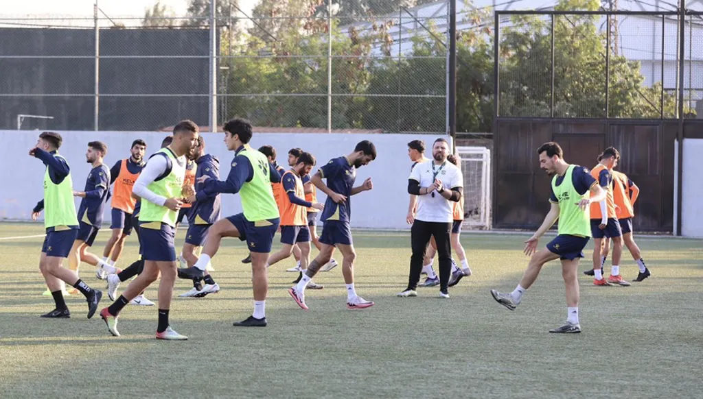 عودة الدوري اللبناني وسط ظروف صعبة وتحديات اقتصادية