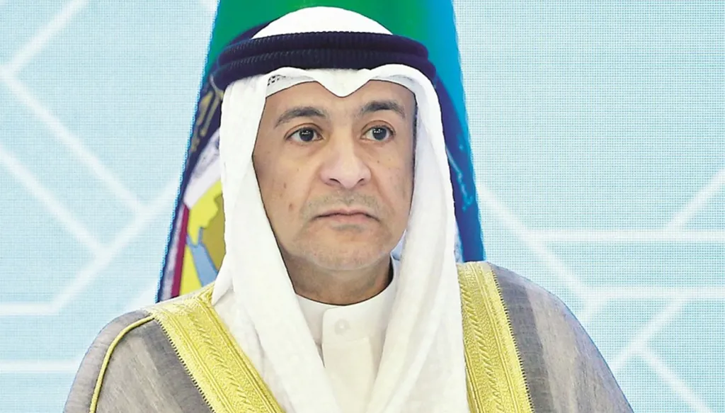 أمين مجلس التعاون: لا مساس بأمن الخليج… وحرية الملاحة أولوية