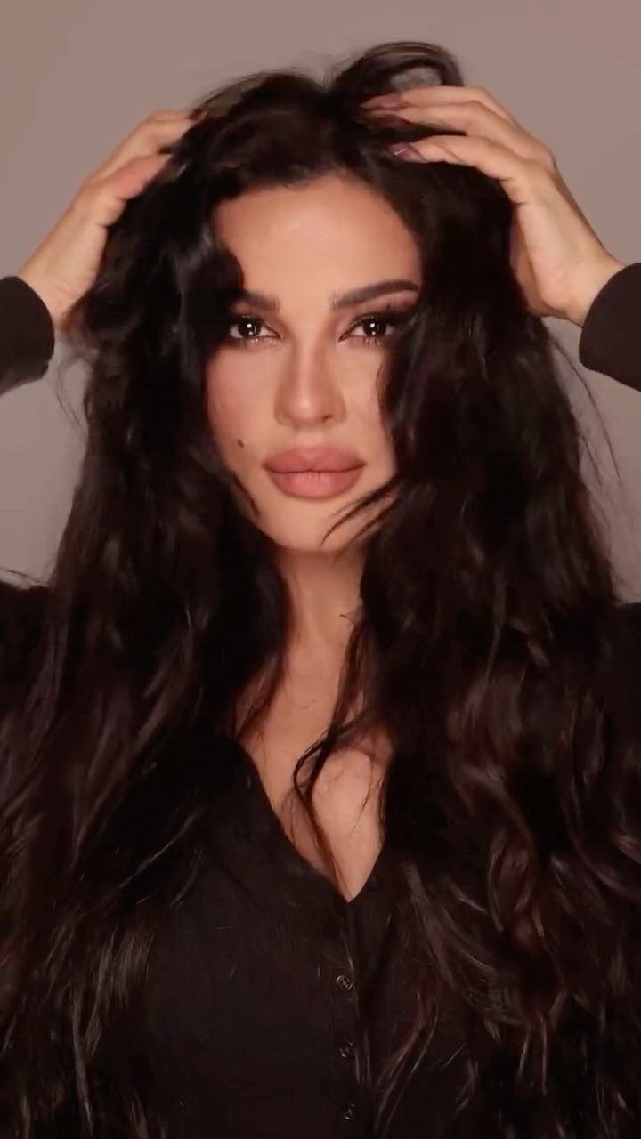 مكياج وردة الصحراء دافىء ومتألّق